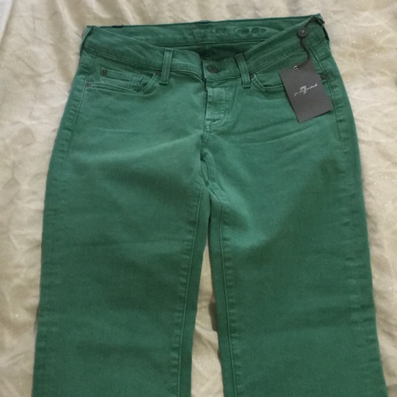 7 For All Mankind Cropped Jeans NWT - Picture 2 of 4